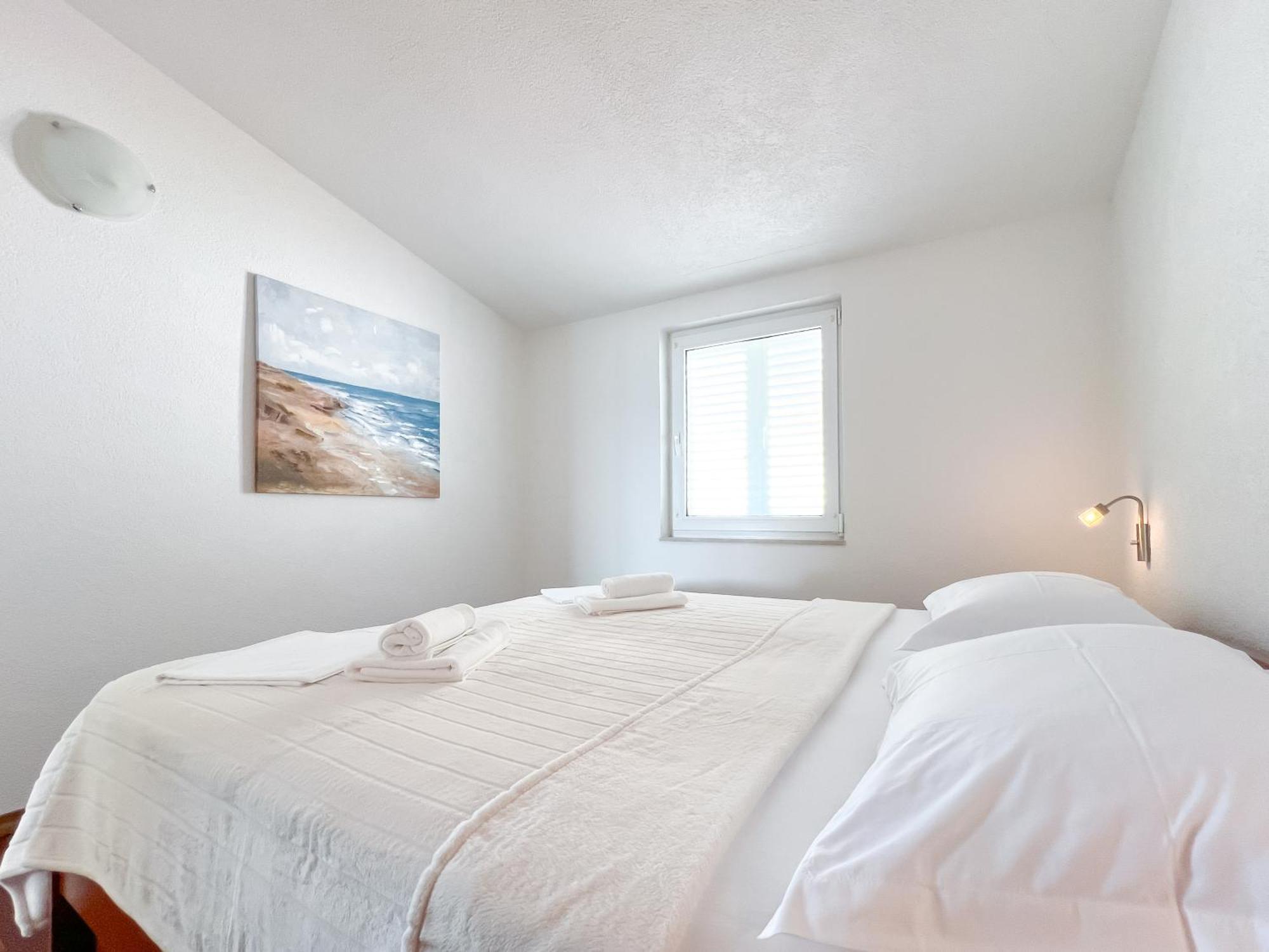 Apartments Larus Baška Voda Εξωτερικό φωτογραφία