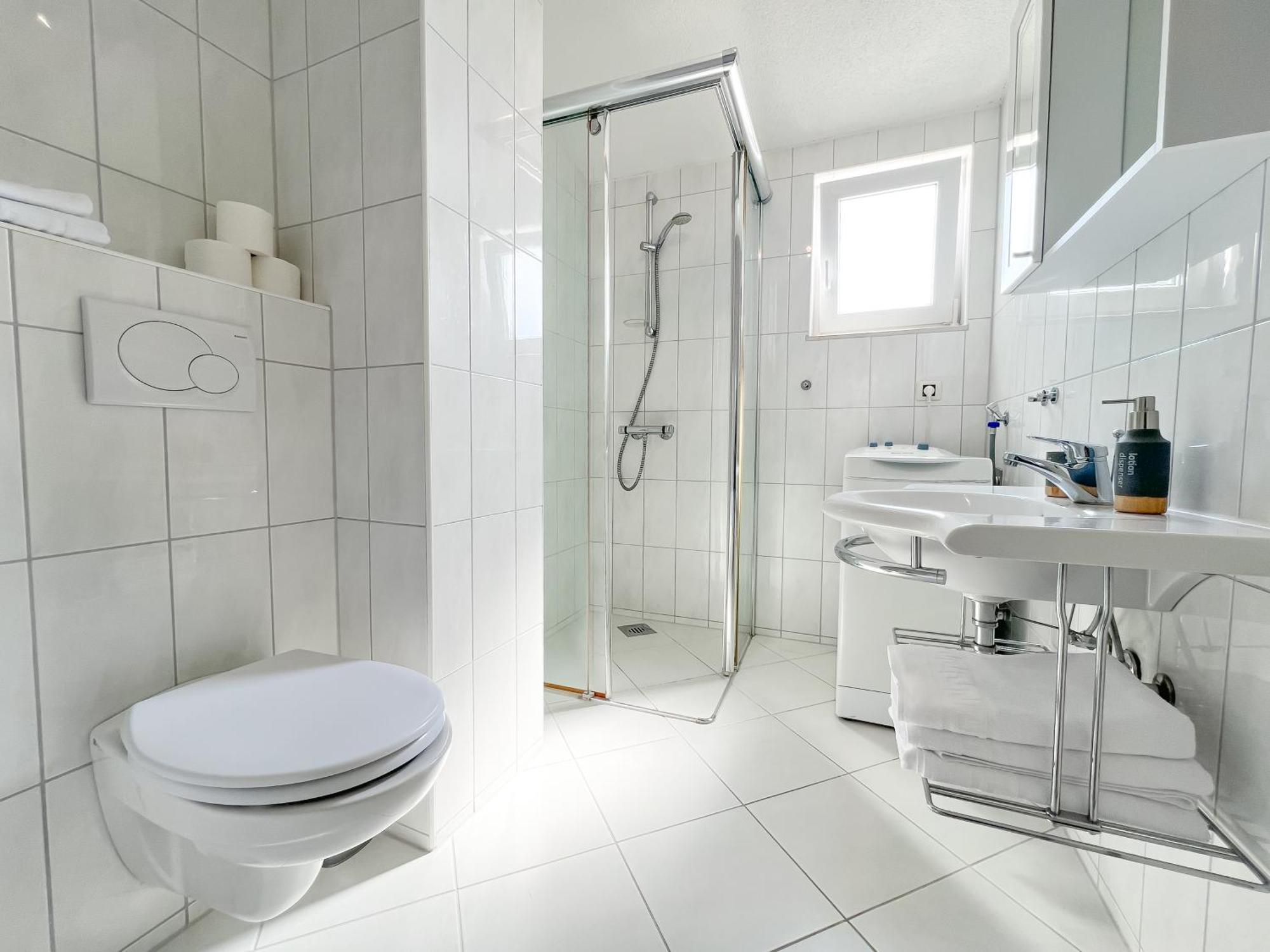 Apartments Larus Baška Voda Εξωτερικό φωτογραφία